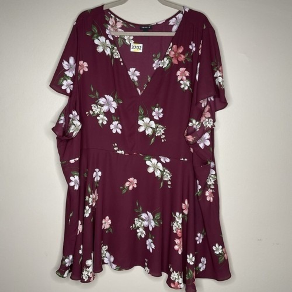NWOT Torrid Raspberry Floral V-Neck Flutter Sleeves Babydoll Tunic Women 6 China